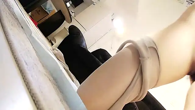 Hey-Cute online show from 02.07.25