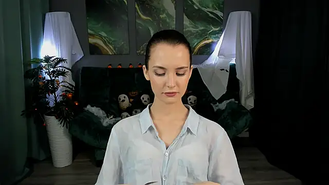 Snapshot of SamanthaaaWalker chatting on 10.21.25 SamanthaaaWalker online show from 10.21.25