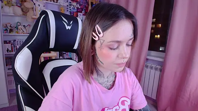 Catharsisi online show from 03.05.25