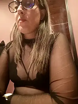 CHARLOTTE 1711 online show from 04.10.26