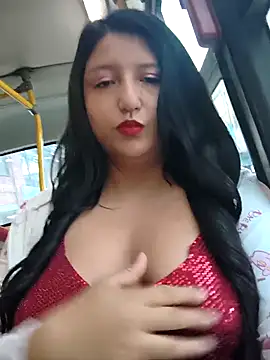 Snapshot of Melyy_Edii chatting on 04.27.26 Melyy Edii online show from 04.27.26