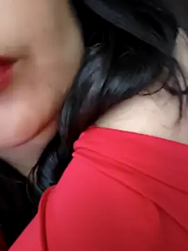 Snapshot of Melyy_Edii chatting on 05.06.26 Melyy Edii online show from 05.06.26
