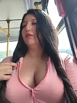 Snapshot of Melyy_Edii chatting on 05.19.26 Melyy Edii online show from 05.19.26