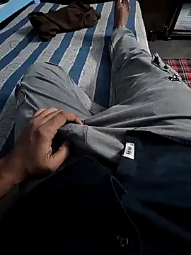 Snapshot of lusty_male69 chatting on 10.09.25 lusty male69 online show from 10.09.25