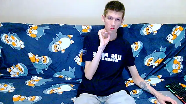 Snapshot of Lester_Broo chatting on 12.18.25 Lester Broo online show from 12.18.25