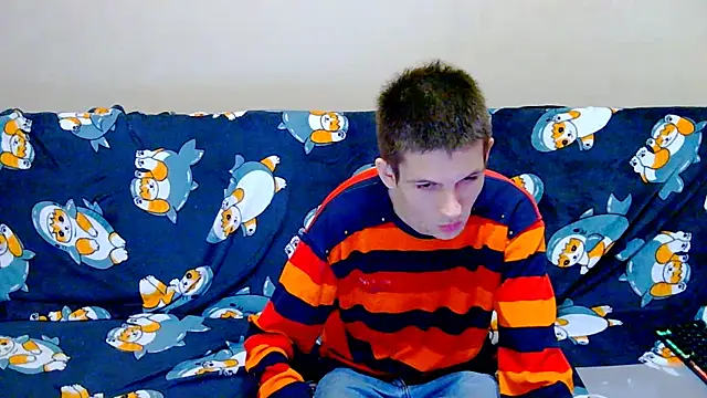 Snapshot of Lester_Broo chatting on 12.20.25 Lester Broo online show from 12.20.25