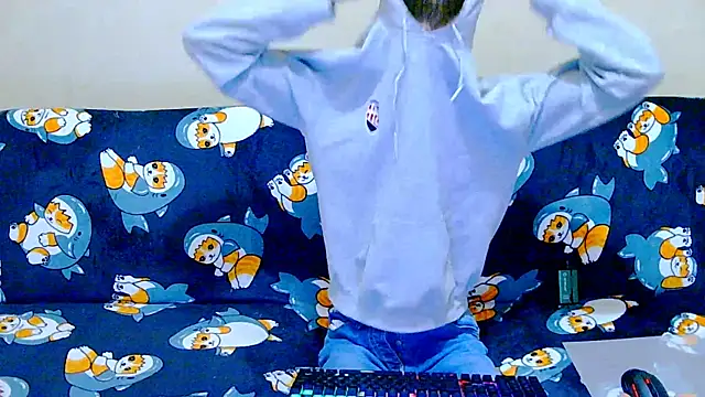 Snapshot of Lester_Broo chatting on 01.08.26 Lester Broo online show from 01.08.26