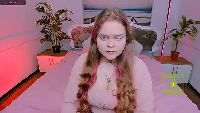 Erica  Alta online show from 10.31.25