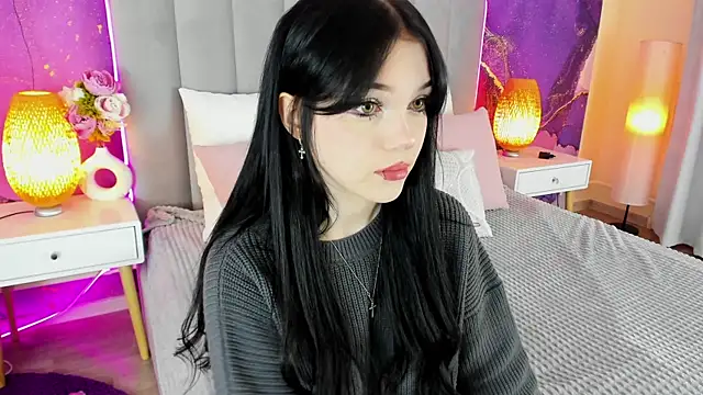 Snapshot of JessicaAddams chatting on 02.25.25 JessicaAddams online show from 02.25.25