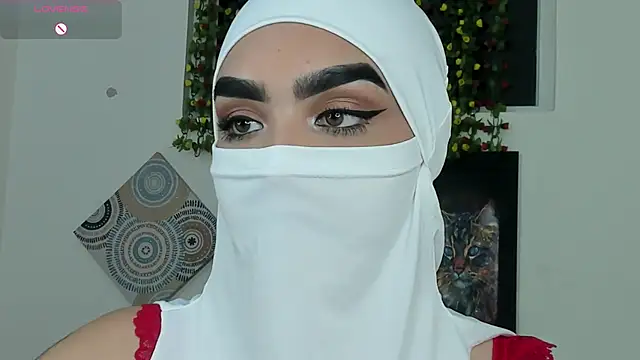 Maissa Alabi online show from 10.31.25