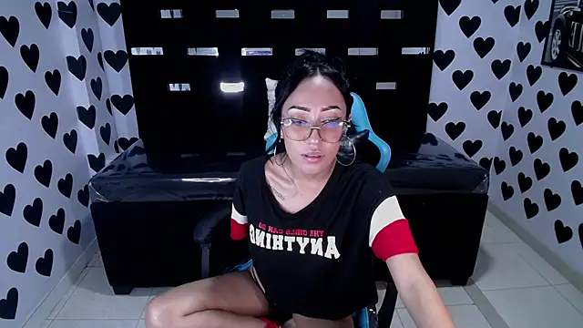 victoria ricci a online show from 02.15.25