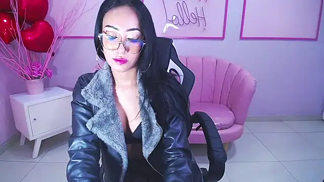 victoria ricci a online show from 03.04.25