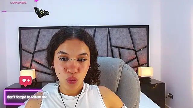 ilitzy cardona online show from 11.12.25