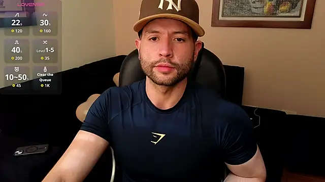 Snapshot of hairyncuteass chatting on 02.06.26 hairyncuteass online show from 02.06.26