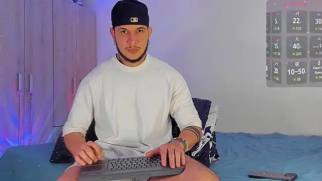 austinoficial online show from 11.18.25