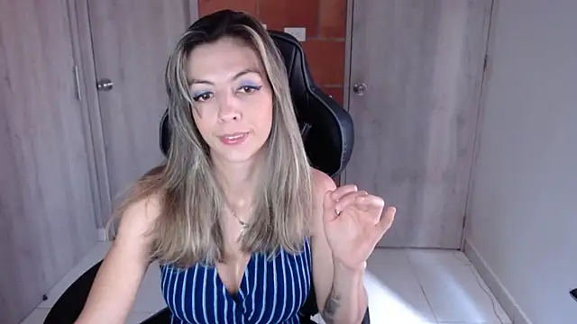 Princezzlove3 online show from 03.08.25