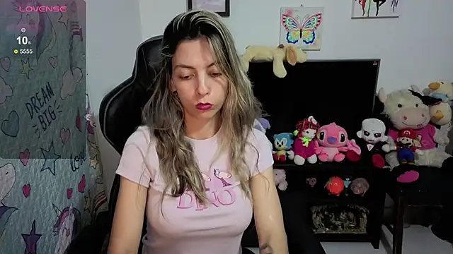 Princezzlove3 online show from 09.21.25