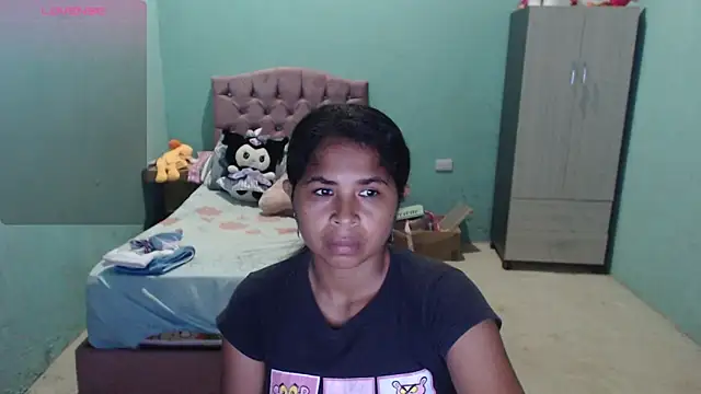Snapshot of july-feria chatting on 04.14.26 july-feria online show from 04.14.26