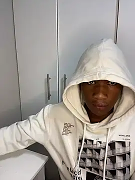 snotLoud online show from 02.15.25