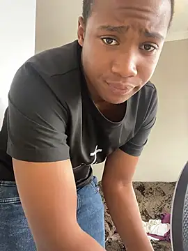 snotLoud online show from 02.17.25