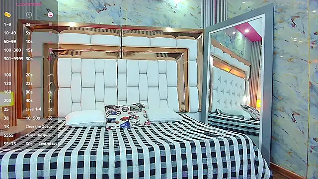 Snapshot of hot-littlechill chatting on 03.01.25 hot-littlechill online show from 03.01.25