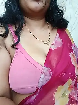 Snapshot of Haseena_Baby chatting on 06.20.26 Haseena Baby online show from 06.20.26