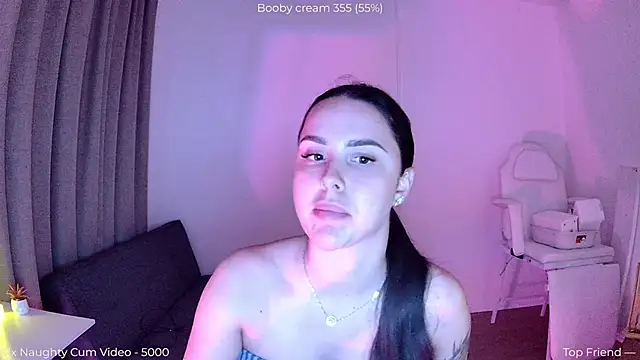 Snapshot of NaomiiMoon chatting on 06.01.26 NaomiiMoon online show from 06.01.26