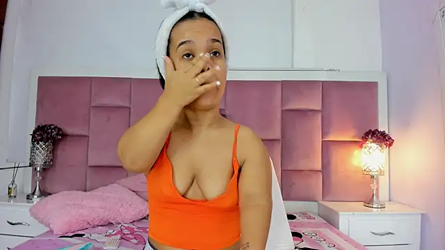 AnieRey online show from 03.08.25