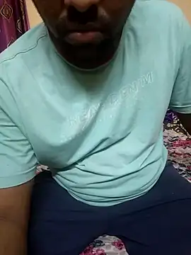 Snapshot of trendy189 chatting on 01.11.25 trendy189 online show from 01.11.25