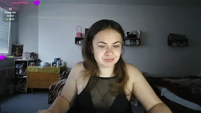 Snapshot of Your___Hope chatting on 11.04.25 Your Hope online show from 11.04.25