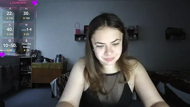 Snapshot of Your___Hope chatting on 11.09.25 Your Hope online show from 11.09.25