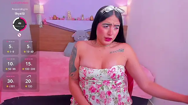 ScarletEmber3 online show from 03.09.25