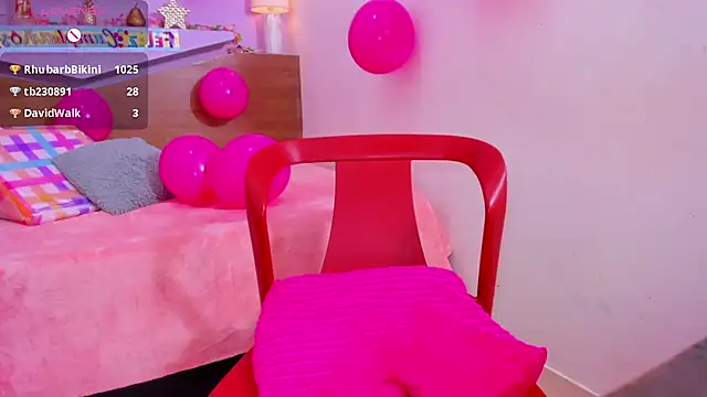 ScarletEmber3 online show from 03.18.25