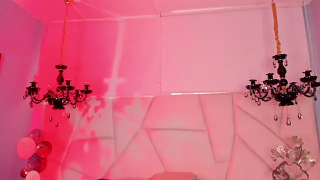 Aitana Hilton  online show from 01.05.26