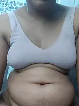 nikkibenza online show from 03.14.25