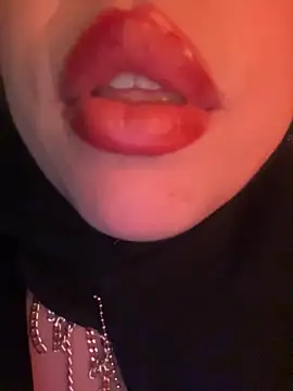 Snapshot of zahra_Jalid chatting on 05.15.26 zahra Jalid online show from 05.15.26