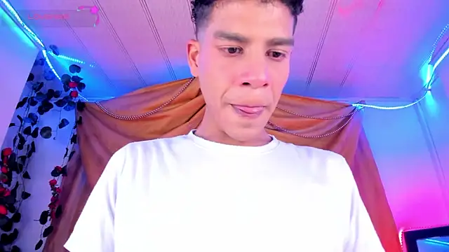 Ethan Boyy online show from 12.17.25