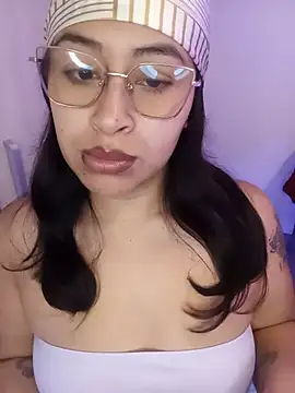 Snapshot of AnonymousGirl chatting on 07.31.26 AnonymousGirl online show from 07.31.26