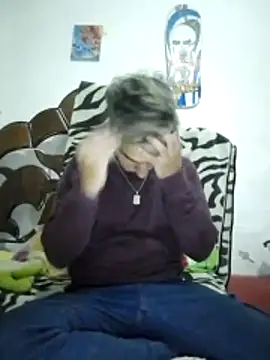 Snapshot of alejo5288 chatting on 02.25.26 alejo5288 online show from 02.25.26