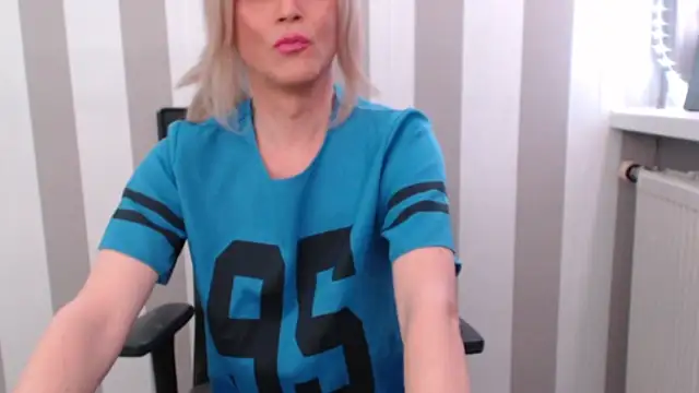 Sissy Sexy XXX online show from 01.16.25