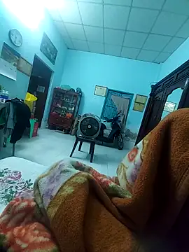 Snapshot of KisSsu chatting on 02.13.26 KisSsu online show from 02.13.26