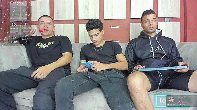 friendship x online show from 03.07.25