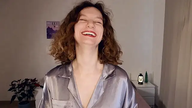 Leya Curly online show from 01.29.25