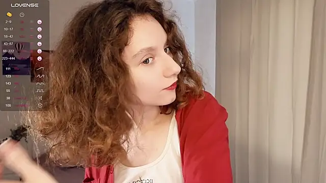 Leya Curly online show from 01.30.25