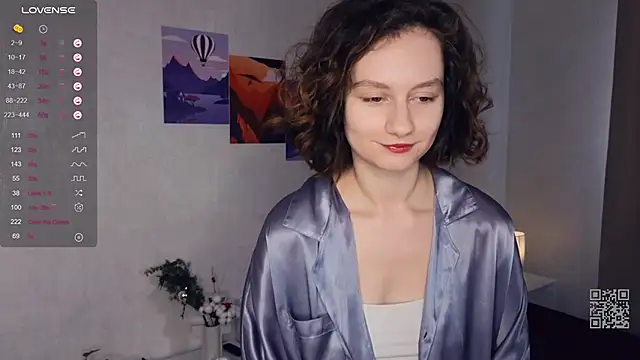 Leya Curly online show from 03.09.25