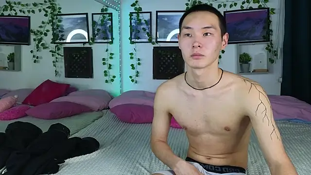 M Jasper online show from 01.16.25