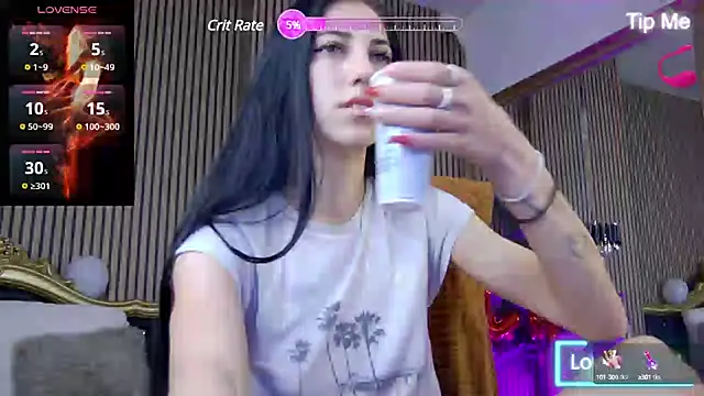 Snapshot of KeylaBlair chatting on 02.14.25 KeylaBlair online show from 02.14.25