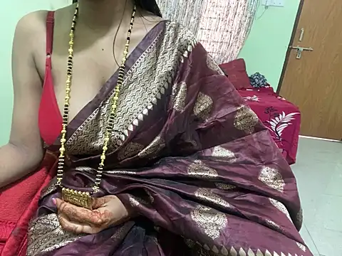 Snapshot of Sandhya_lovely chatting on 02.18.26 Sandhya lovely online show from 02.18.26