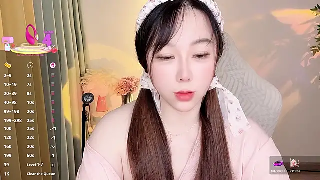 Snapshot of Alano-01 chatting on 11.27.25 Alano-01 online show from 11.27.25