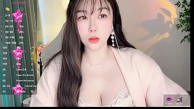 Snapshot of Alano-01 chatting on 02.08.26 Alano-01 online show from 02.08.26